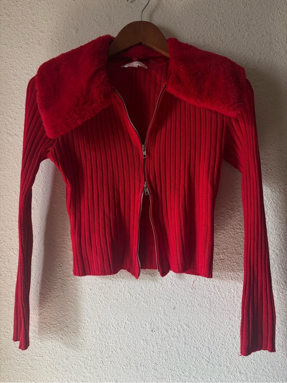 No Boundaries Red Ribbed Zip-Up Sweater with Faux Fur Collar